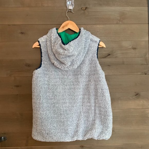 MINI BODEN Cozy Reversible Shaggy Fleece Vest NWT! - Picture 3 of 4